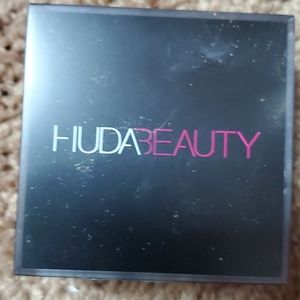 Huda Beauty